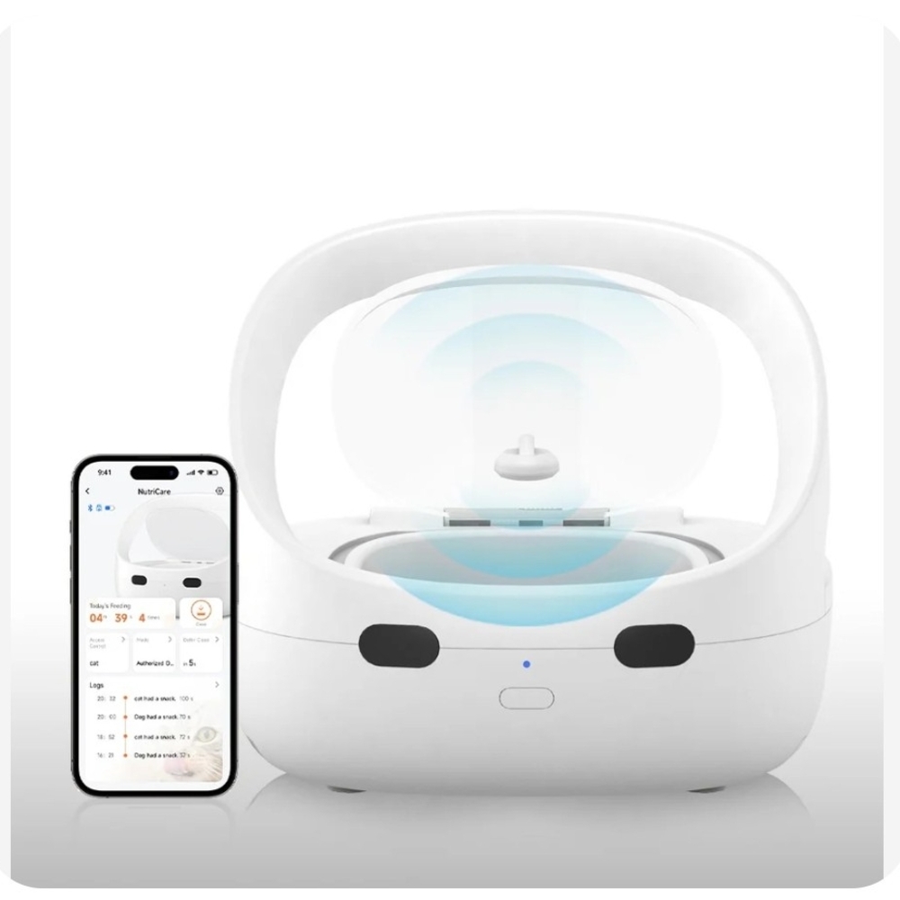 Smart Automatic Pet Feeder in White